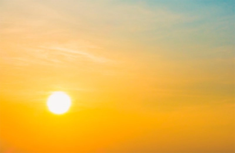 cuantos dias de sol al año hay en cataluña