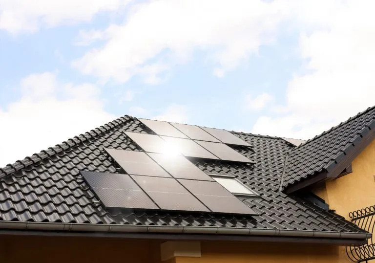 paneles solares negros fullblack